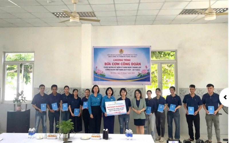 Bữa cơm Công đoàn – Gắn kết yêu thương